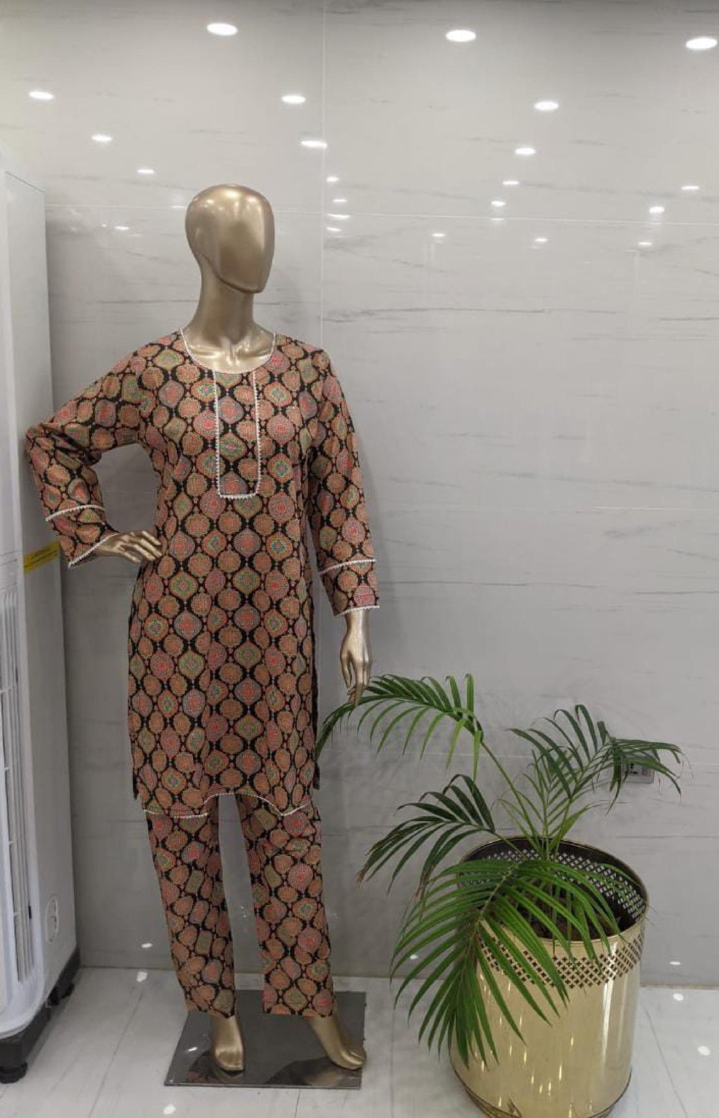 Printed Viscose Stitched Suit 2PCs (Rose Gold)