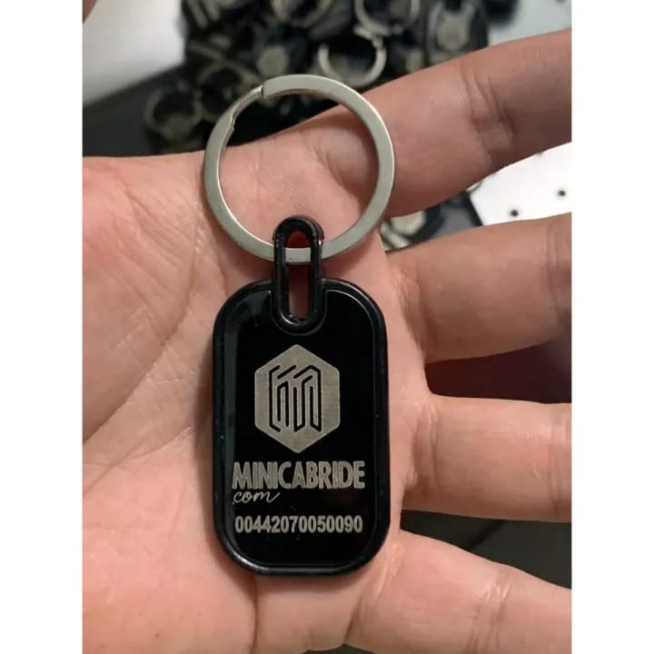 Customized metal name keychain